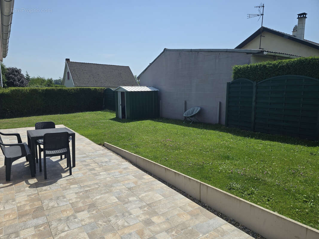 Maison à FRIVILLE-ESCARBOTIN