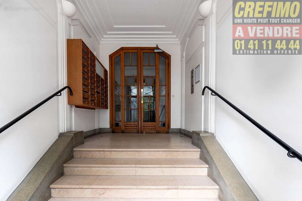 Appartement à vendre à Courbevoie - Agence CREFIMO - photo 6