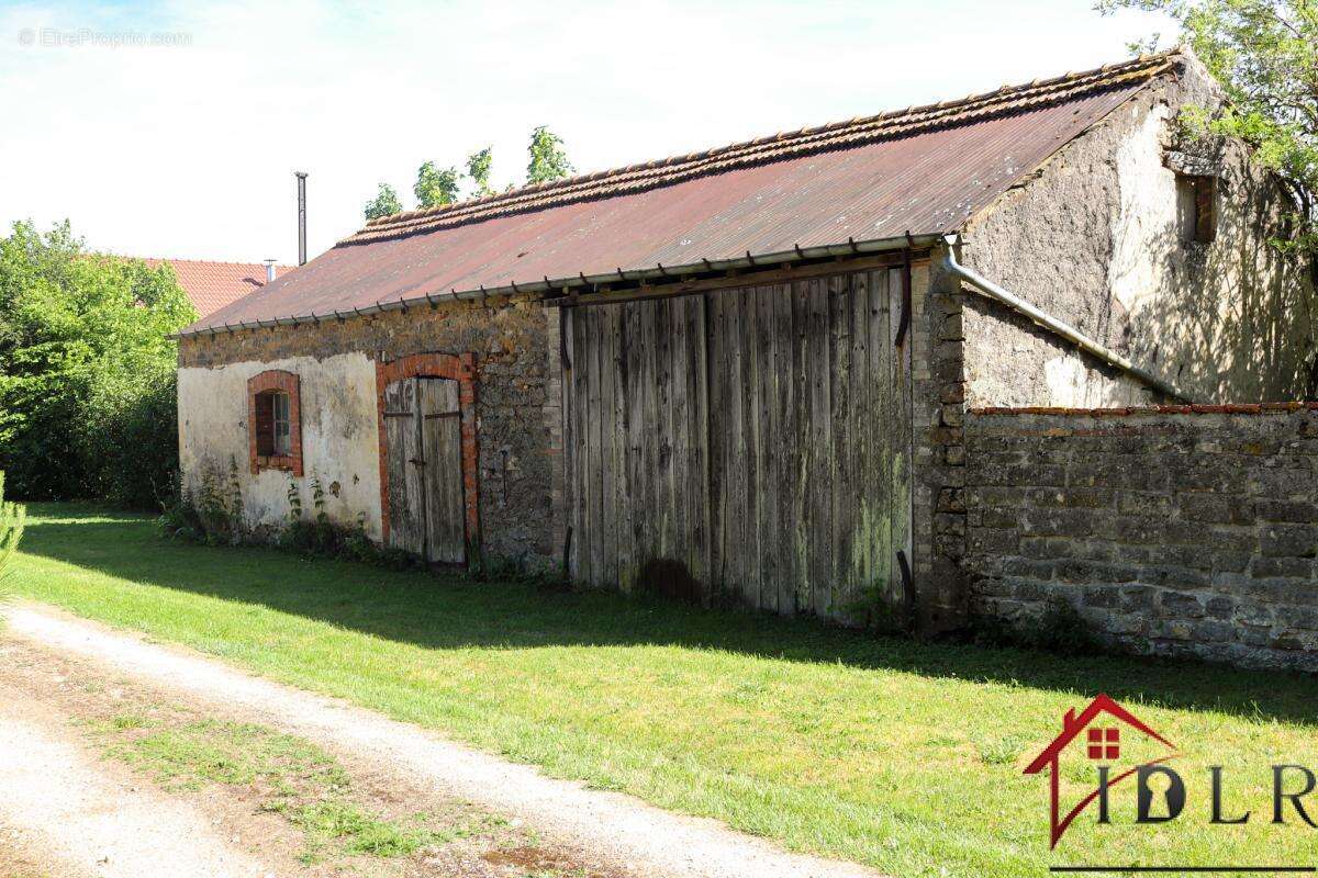 Maison à VAL-DE-MEUSE