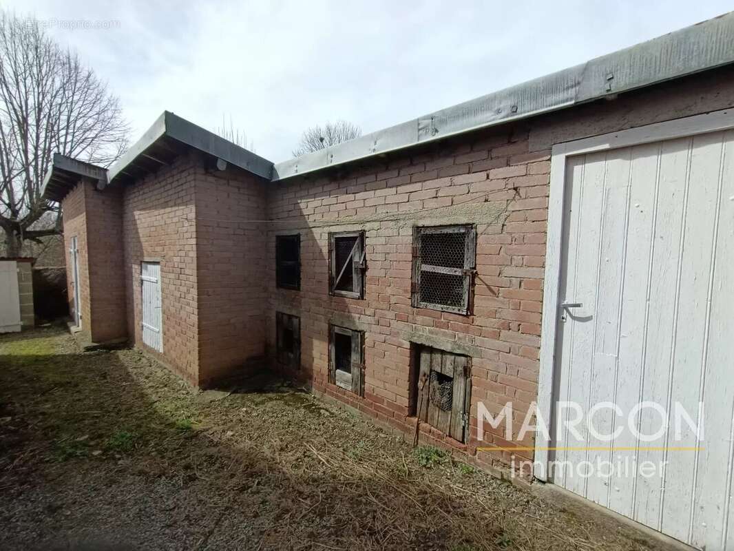 Maison à LAVAVEIX-LES-MINES