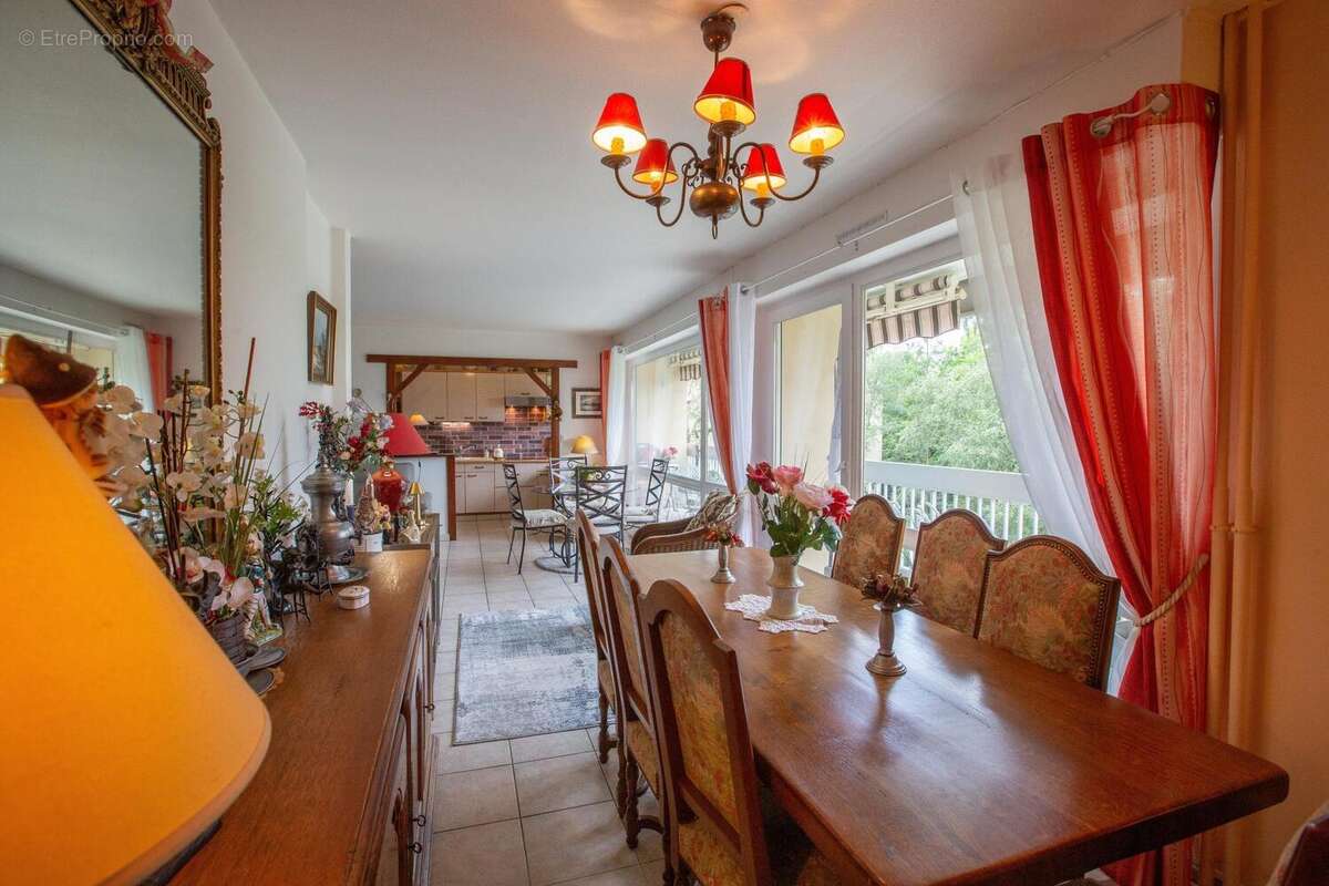 Photo 4 - Appartement à ELANCOURT