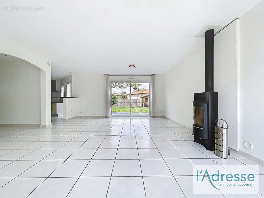 Maison à SAINT-ALBAN