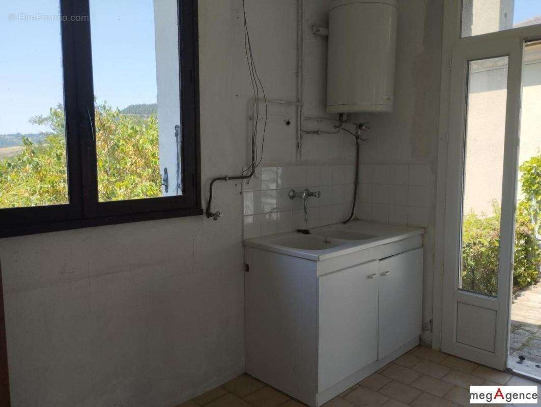 Barre-des-Cévennes – Maison 2 ch. + terrain - photo 3
