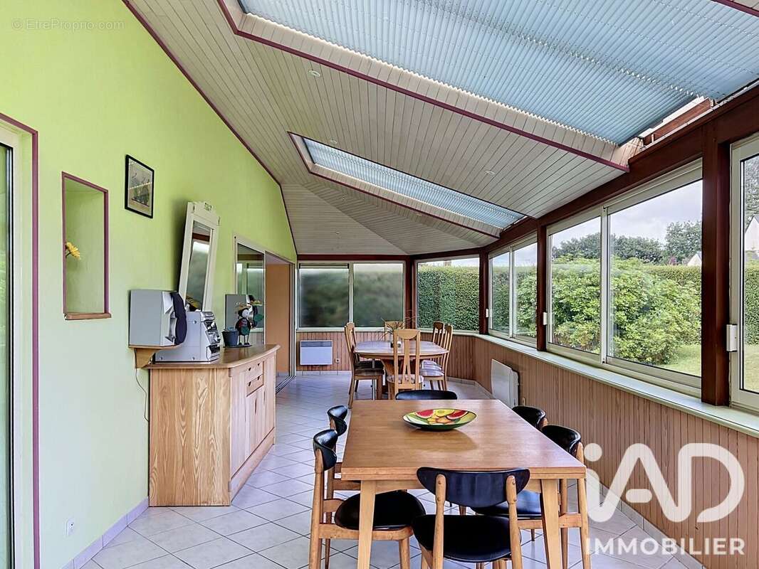 Maison 182 m² à Goudelin  - photo 8
