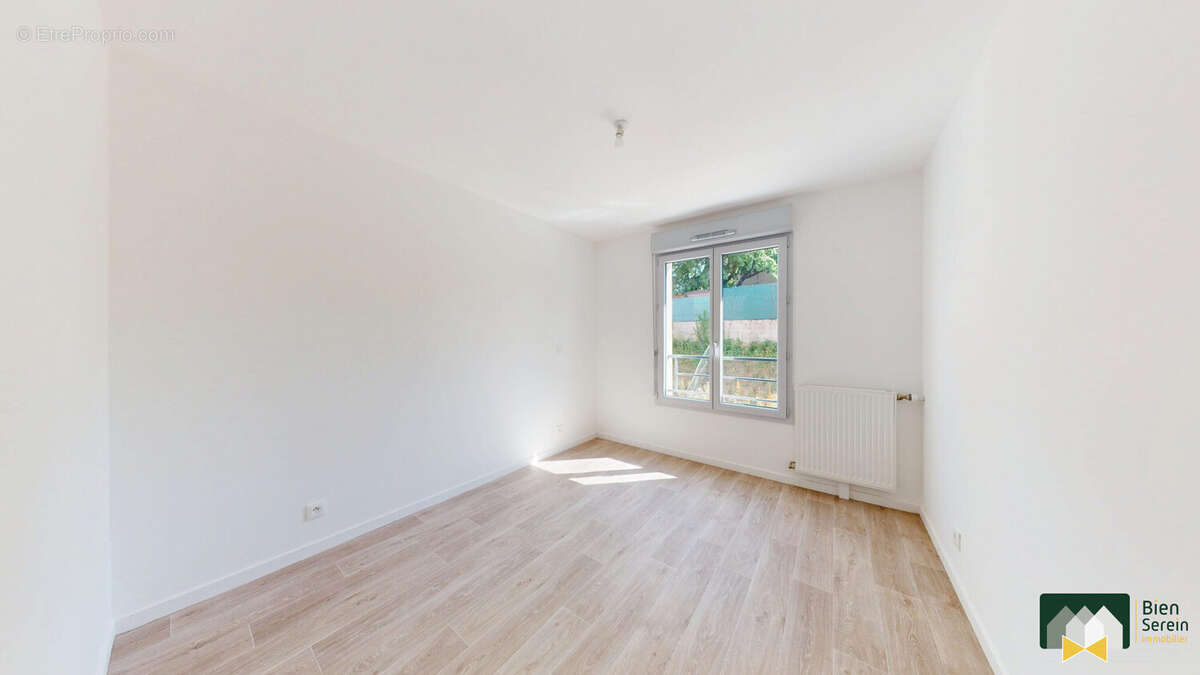 Maison 94 m² à Chartres  - photo 6
