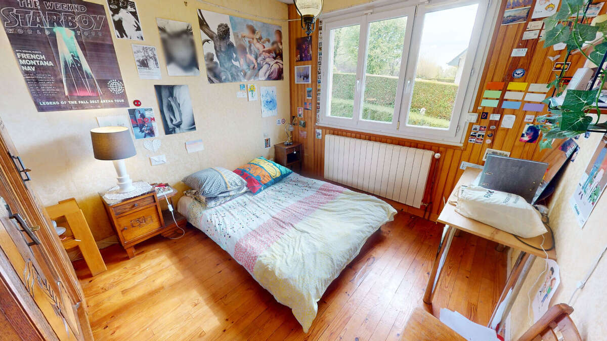 Maison à PORT-EN-BESSIN-HUPPAIN