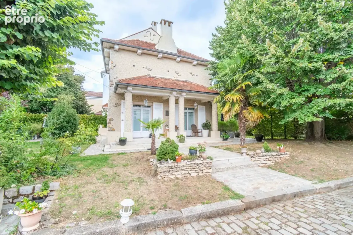 Photo Maison à Groslay au prix de 592 000€