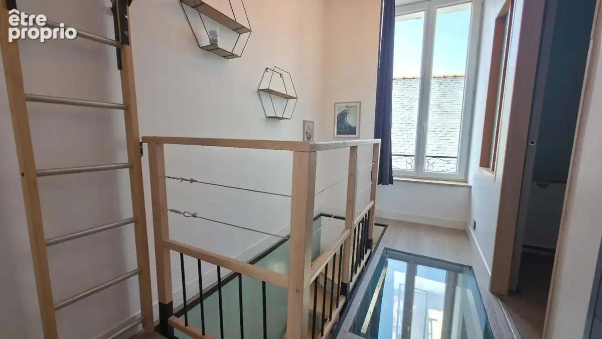 Charmante petite maison rénovée d'environ 50m² avec jardin et stationnement secteur Pont de Paille à Trignac - photo 9