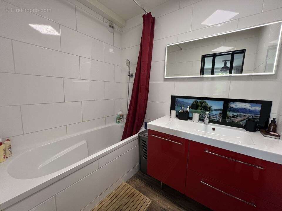 Appartement à CRAN-GEVRIER