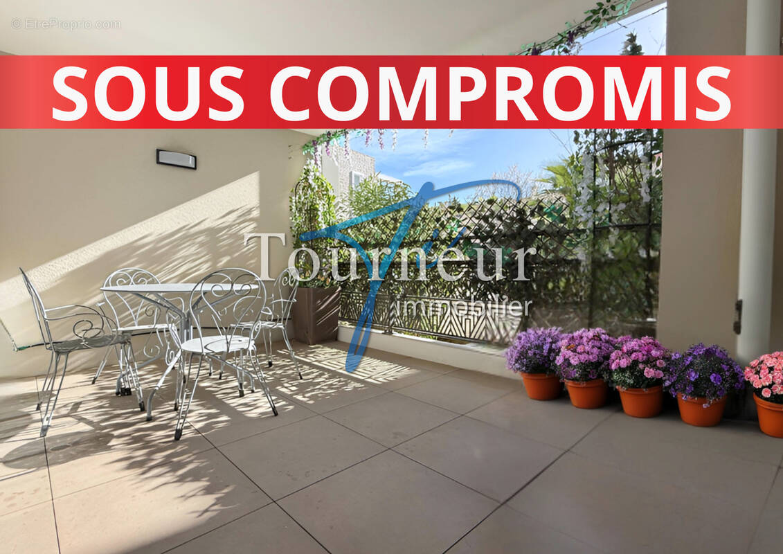 Appartement à SANARY-SUR-MER