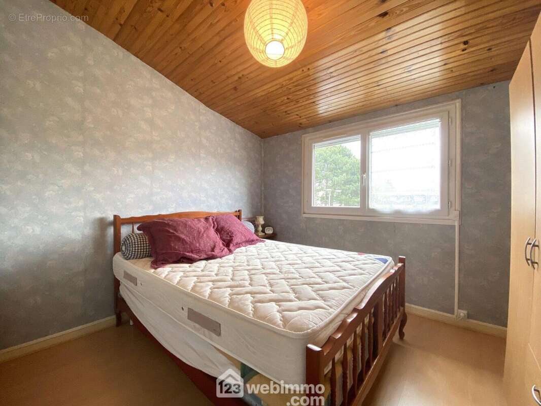 une première chambre...