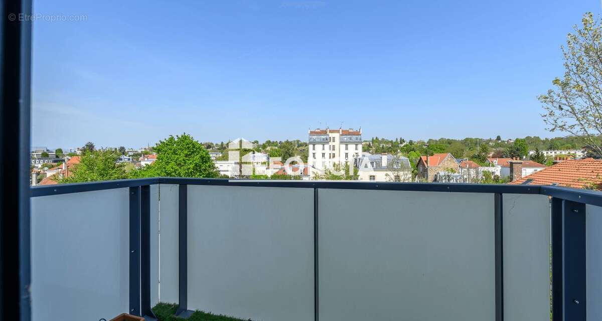 Appartement à LE RAINCY