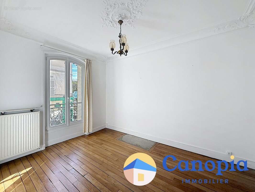 Appartement à BOURG-LA-REINE