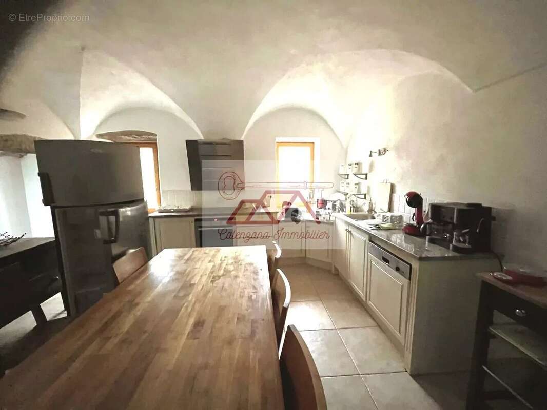 Maison à MONTEGROSSO