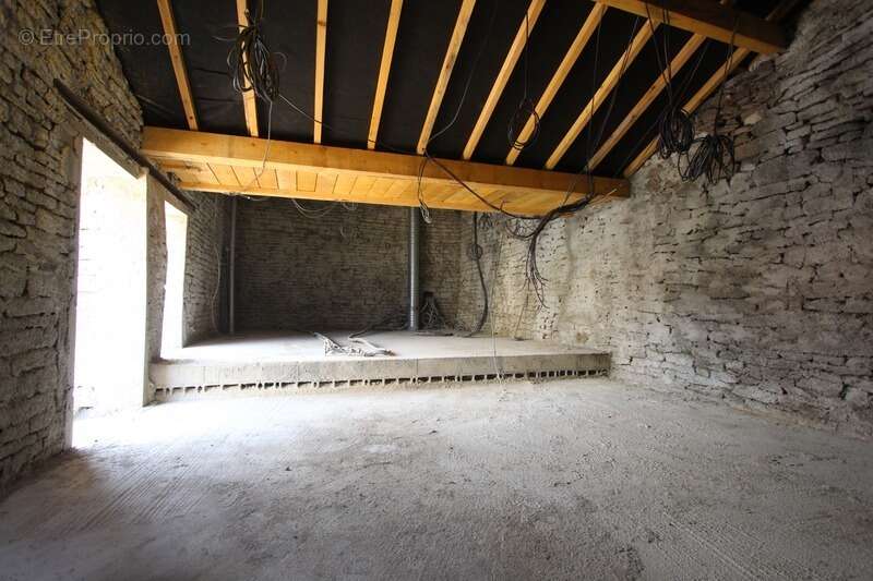 Maison à GISSEY-SUR-OUCHE