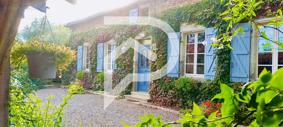 Maison à SAINT-SEVER