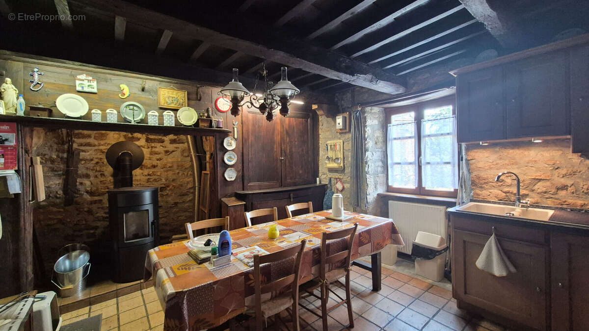 Maison en pierres, terrain, à 10 min d'Espalion, COUBISOU - photo 6