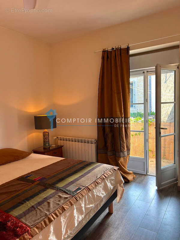 Vergèze 150 m de la gare , en exclusivité Maison de village de 136 m2 hab 5 chambres , piscine - photo 19