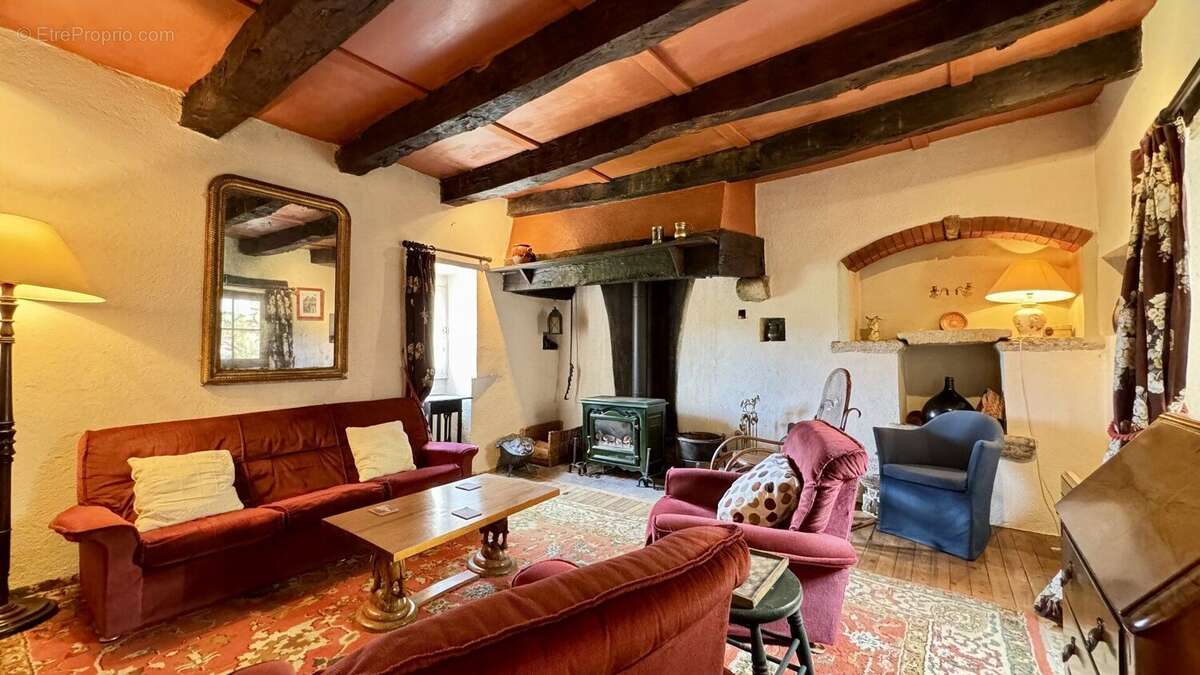 Vue splendide - maison familiale - dépendance et terrasse - photo 13