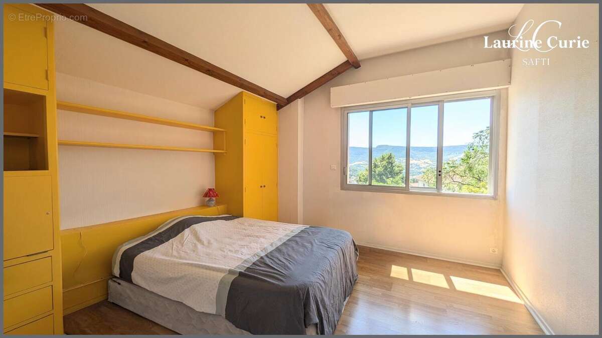Maison 160 m² à Millau  - photo 9