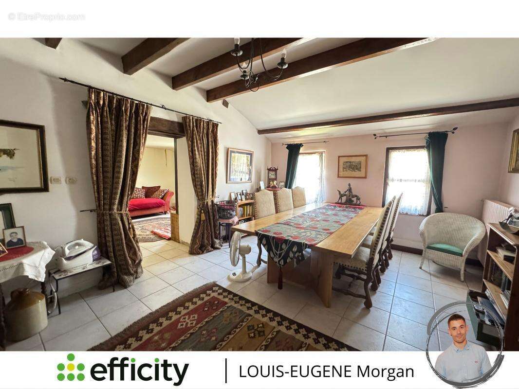 Maison à LA CHAPELLE-BATON