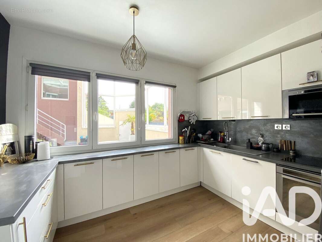 Photo 7 - Maison à CHENNEVIERES-SUR-MARNE