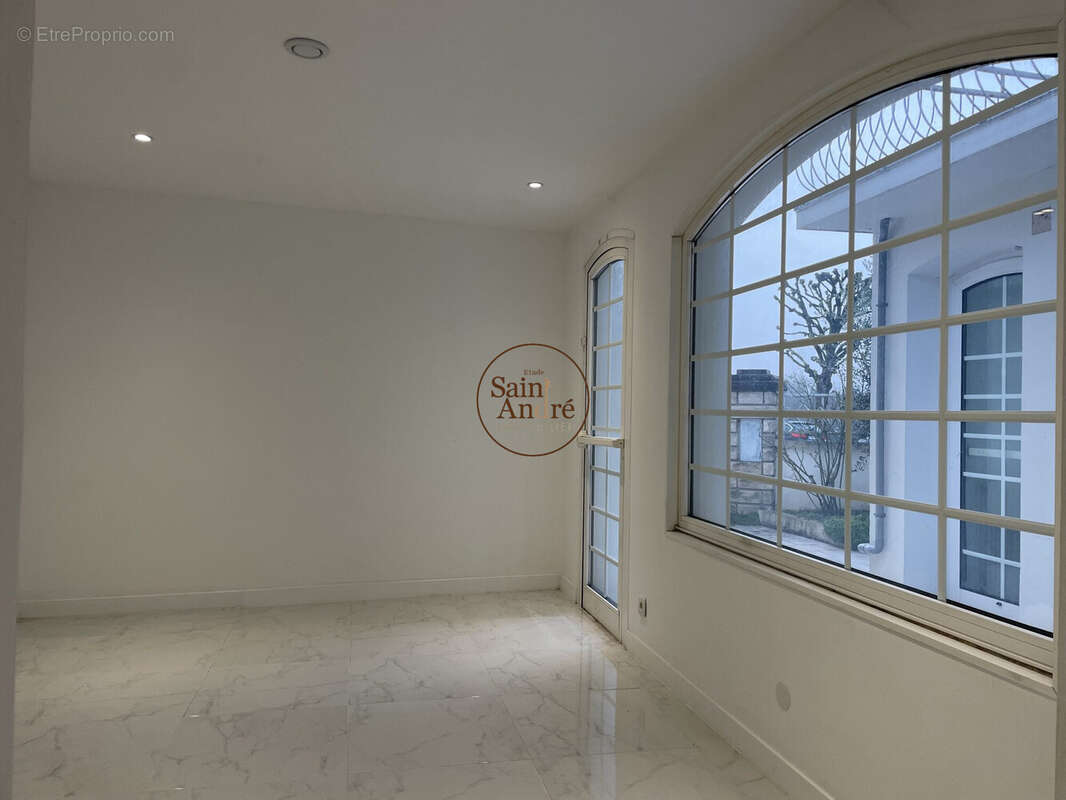 Maison 148 m² à Angouleme  - photo 3