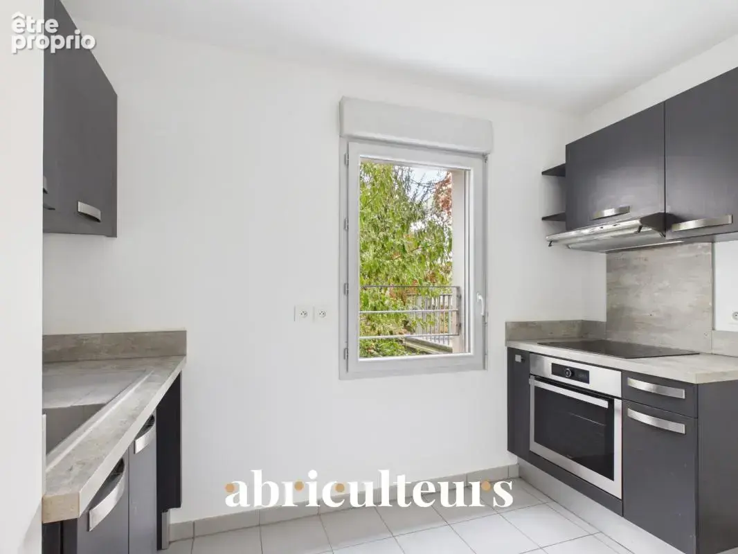 Appartement T3 Lumineux avec Terrasse de 18 m² & Parking en vente À 2 pas de la Cité du Vin Bordeaux (33300) - photo 6