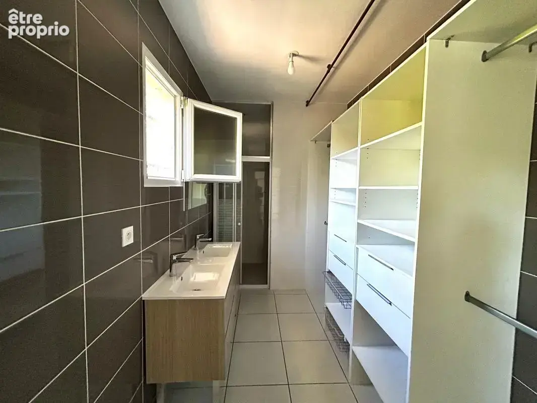 Maison Contemporaine de 118 m² sur une parcelle de 600M² - La Verpillière - photo 7