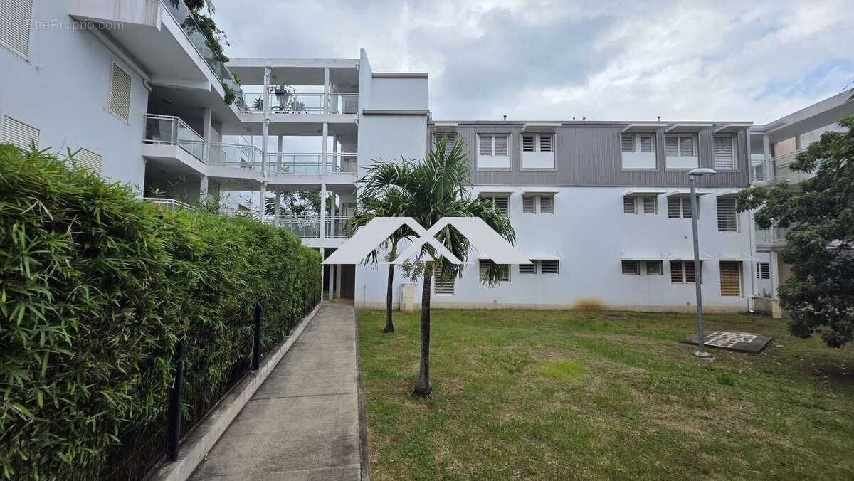 Appartement à SAINT-DENIS