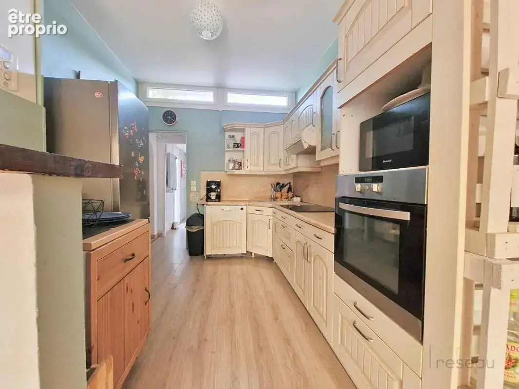 Maison 6 pièces 127 m² à vendre à Ozoir-La-Ferriere (77330) - photo 5