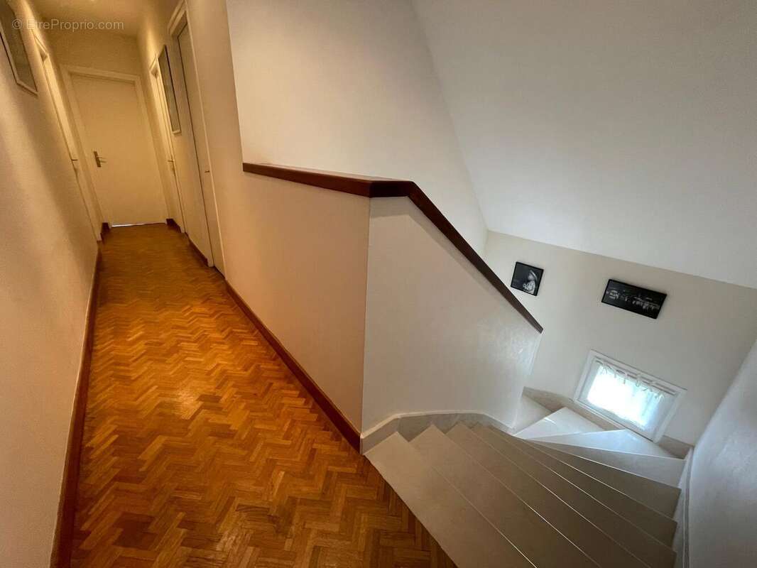 Maison à SAINT-DOULCHARD