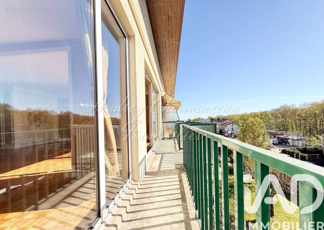 Photo 1 - Appartement à SEVRES