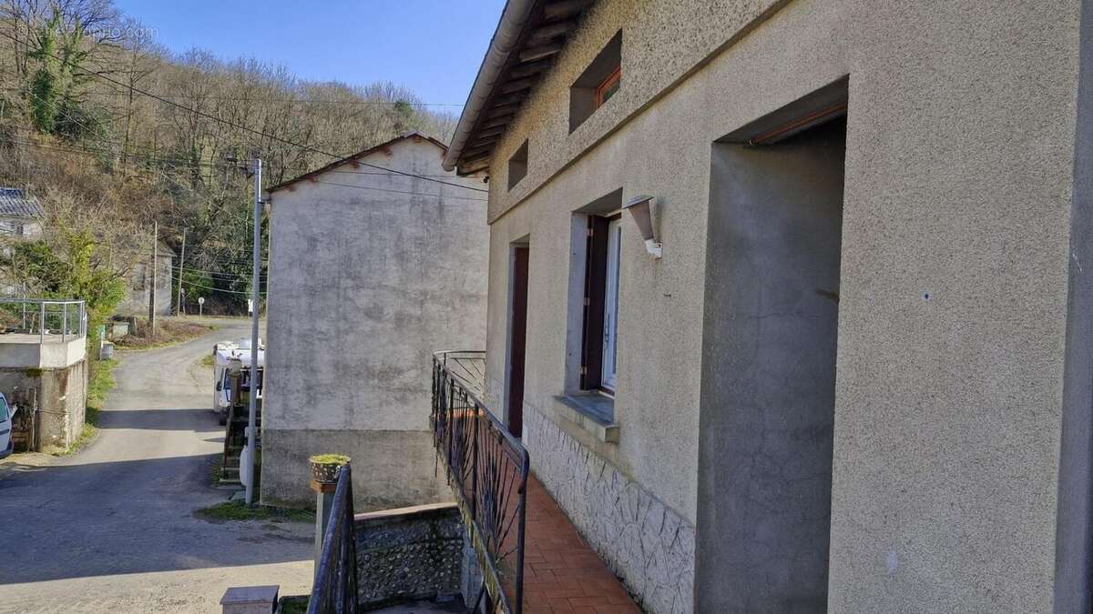 Maison 80 m² à Angles  - photo 3