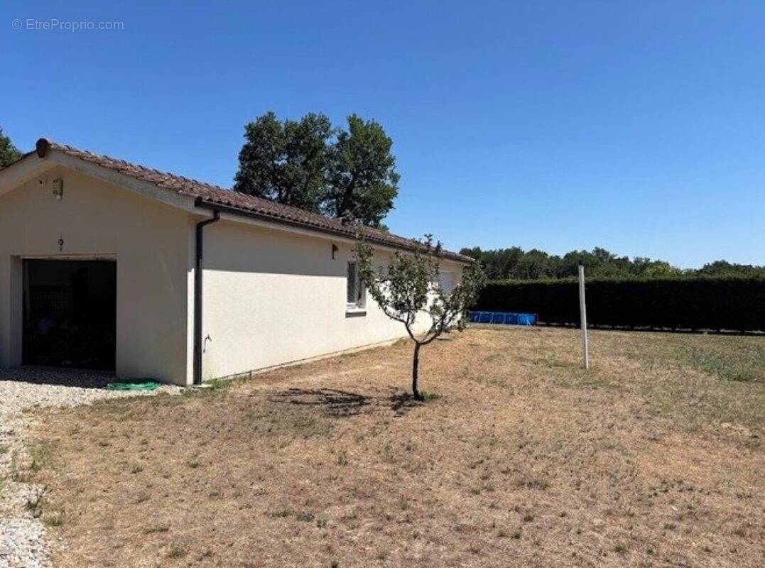 Photo 1 - Maison à LA BREDE