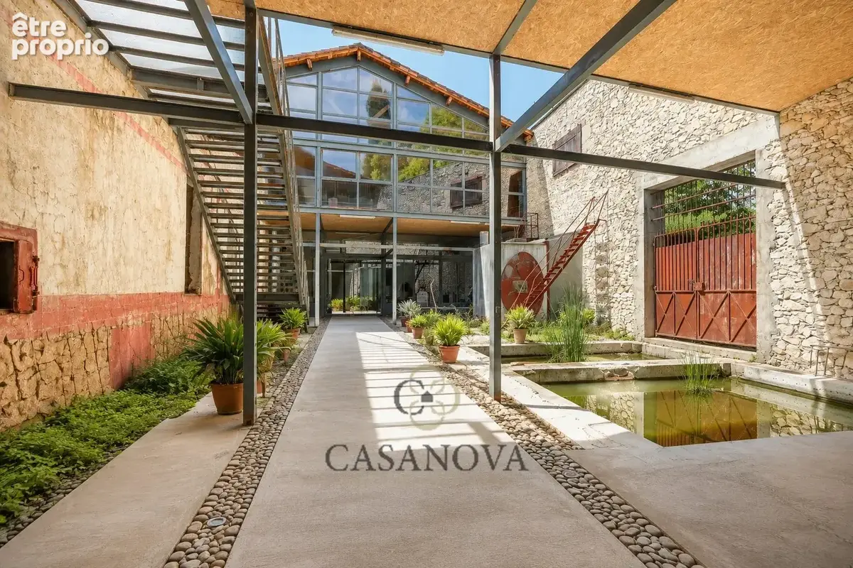 Domaine de caractère du XVIIe siècle sur 6.5 hectares avec près de 3 000 m² bâtis - photo 35