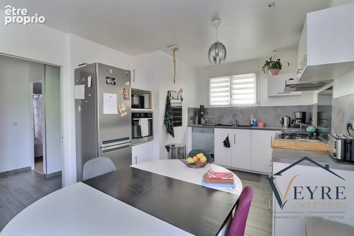 Maison 4 pièces 75 m² à vendre à Vic-Le-Comte (63270) - photo 4