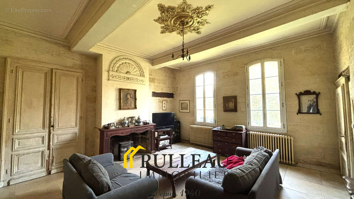 Maison à SABLONS
