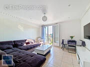 Appartement à VALLAURIS