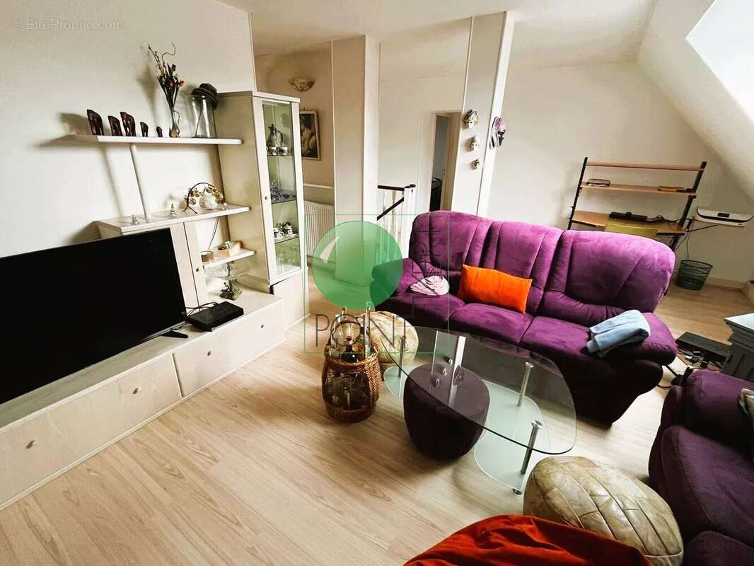 Maison à VERT-LE-GRAND