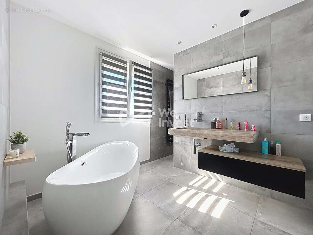 Maison à SAINT-AUNES