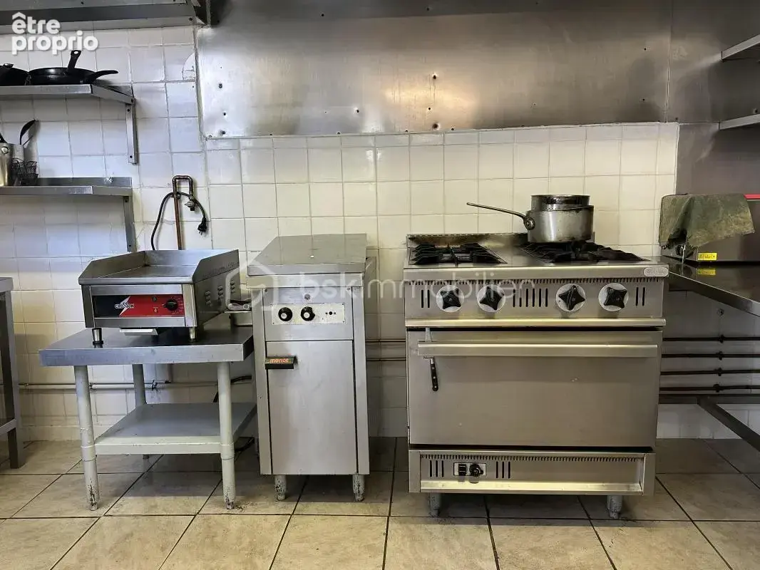 MELUN CENTRE – Restaurant clé en main – Emplacement Premium – 70 couverts – Établissement entièrement équipé - Salle climatisée  - photo 6
