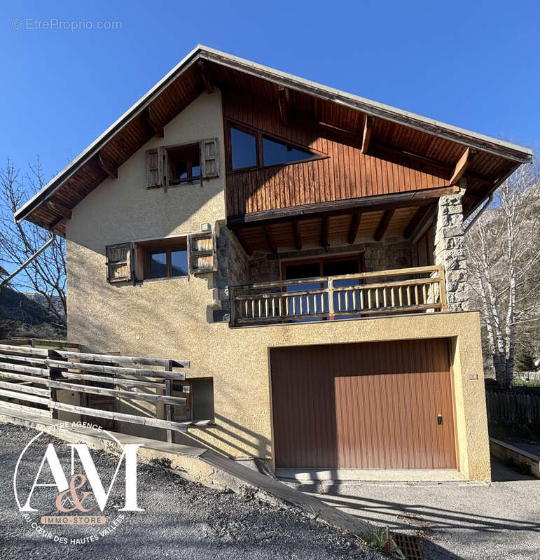 Maison à VAL-DES-PRES