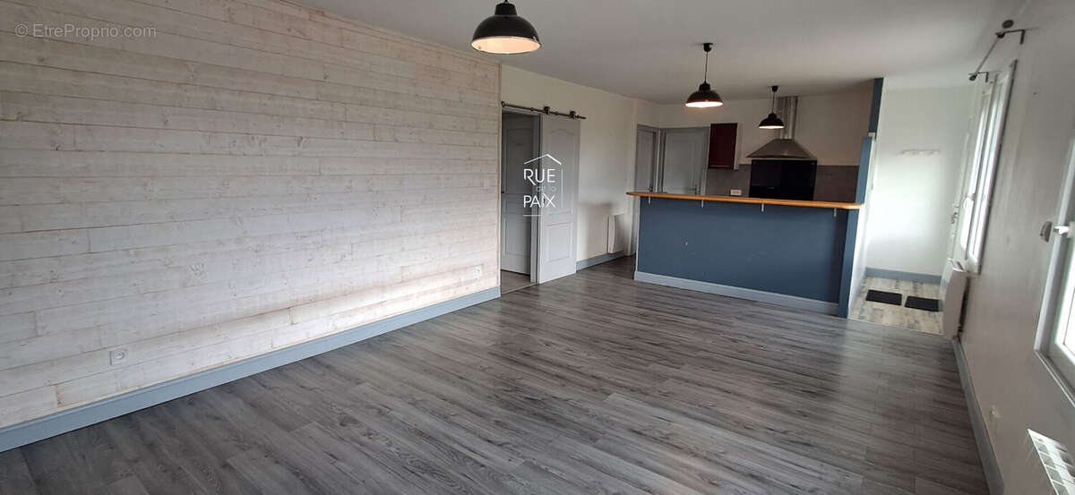 Maison à SCORBE-CLAIRVAUX