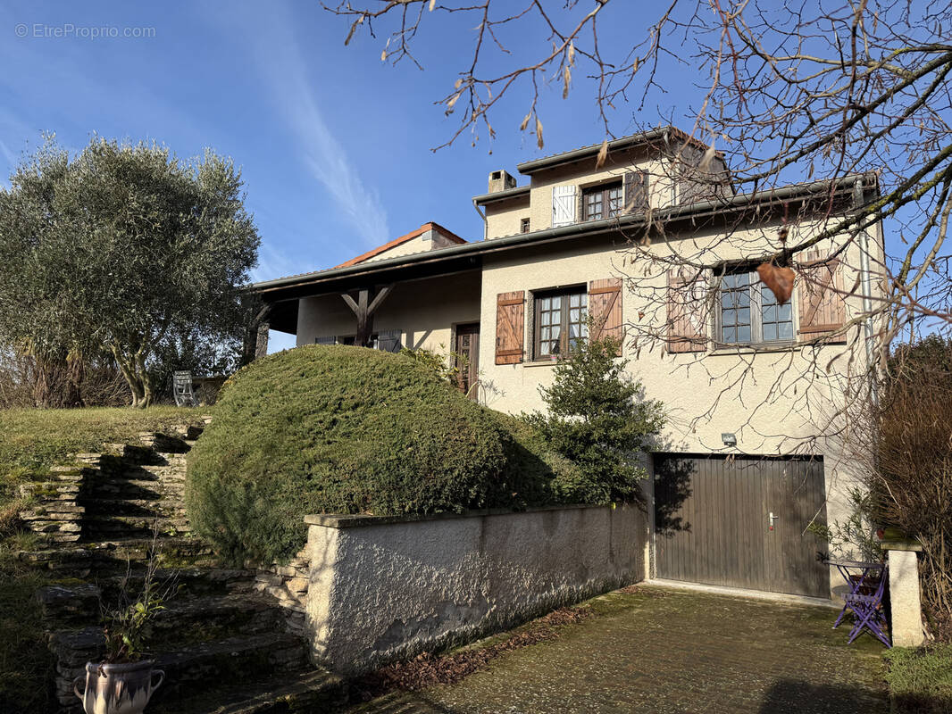 Maison à SAINT-GERMAIN-LAVAL