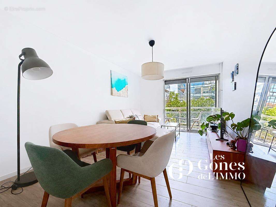 T2 47 m2   Balcon Sud   Parking   Cave   Charpennes / La Dou - photo 3