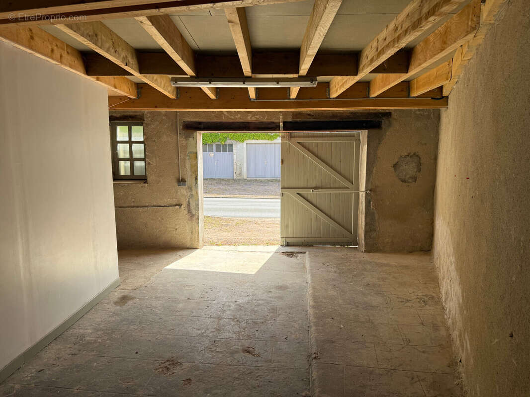 Maison 112 m² à Nohant-Vic  - photo 6