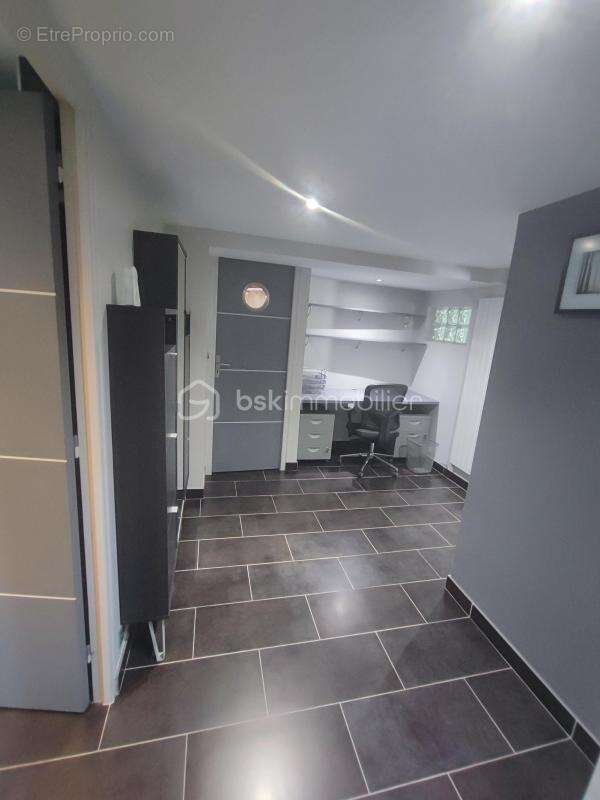 Maison à CHAMPS-SUR-MARNE
