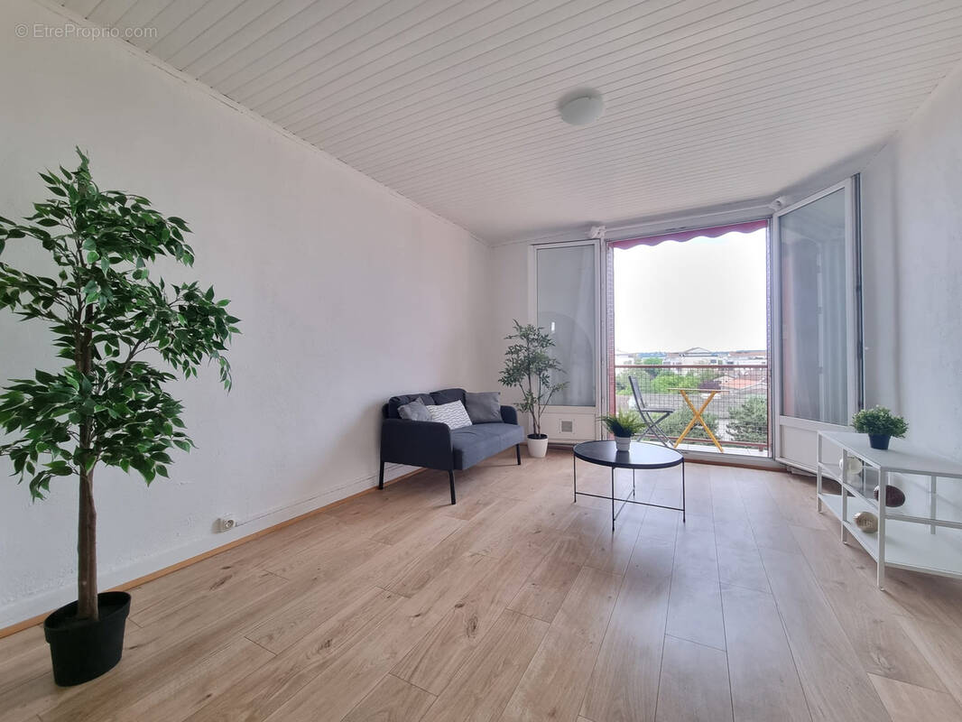 Appartement à VILLEFRANCHE-SUR-SAONE