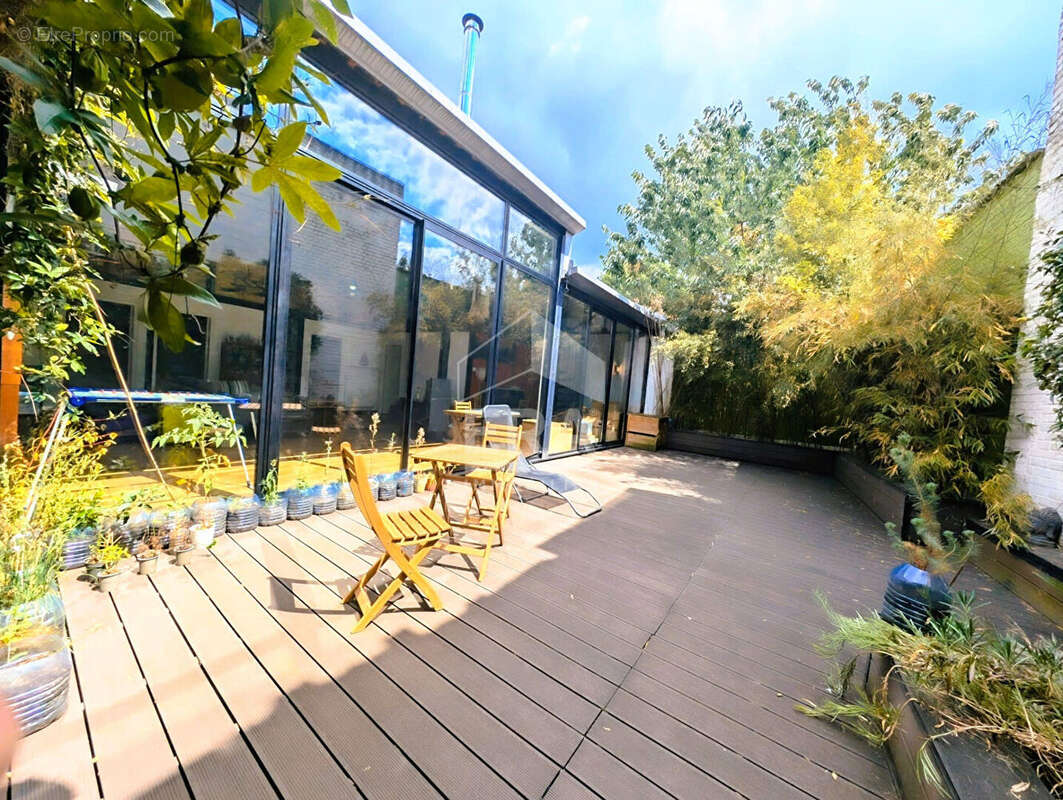 Loft en duplex -  4 chambres - garage et terrasse - photo 2
